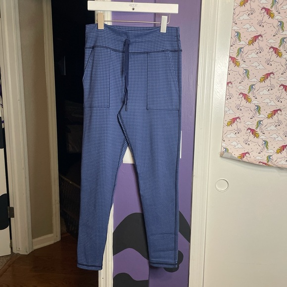 Blue Houndstooth Leggings - Picture 1 of 6